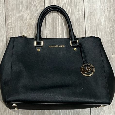michael kors sutton purse